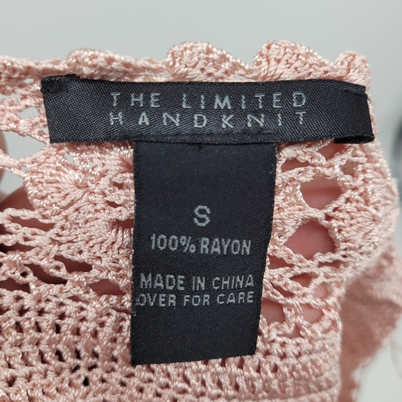 The Limited Womens Vtg y2k Hand Knit Beaded Fringe Crochet V Neck Pink Top SzS🖤 - Picture 10 of 15